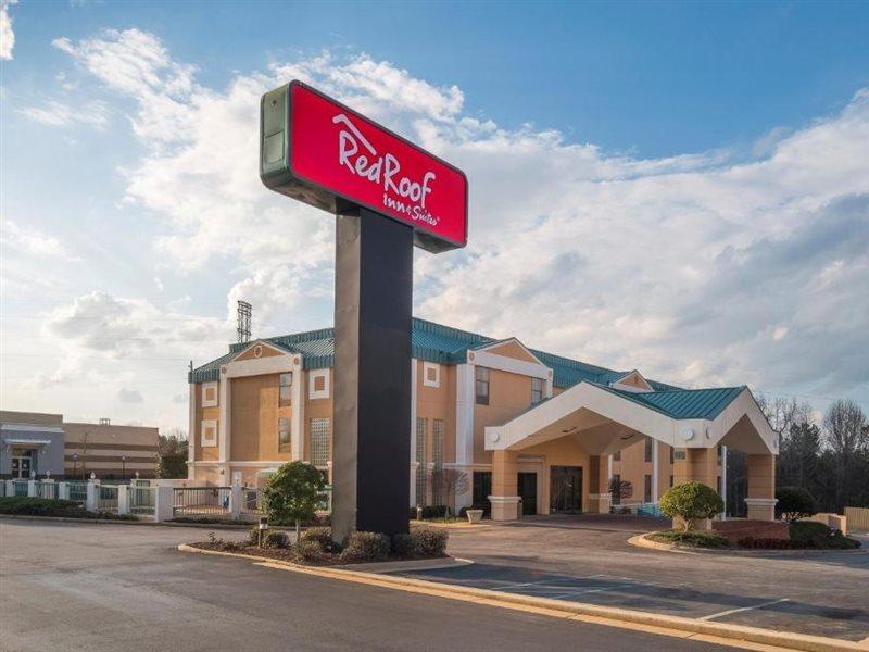 Red Roof Inn & Suites Newnan Exterior photo